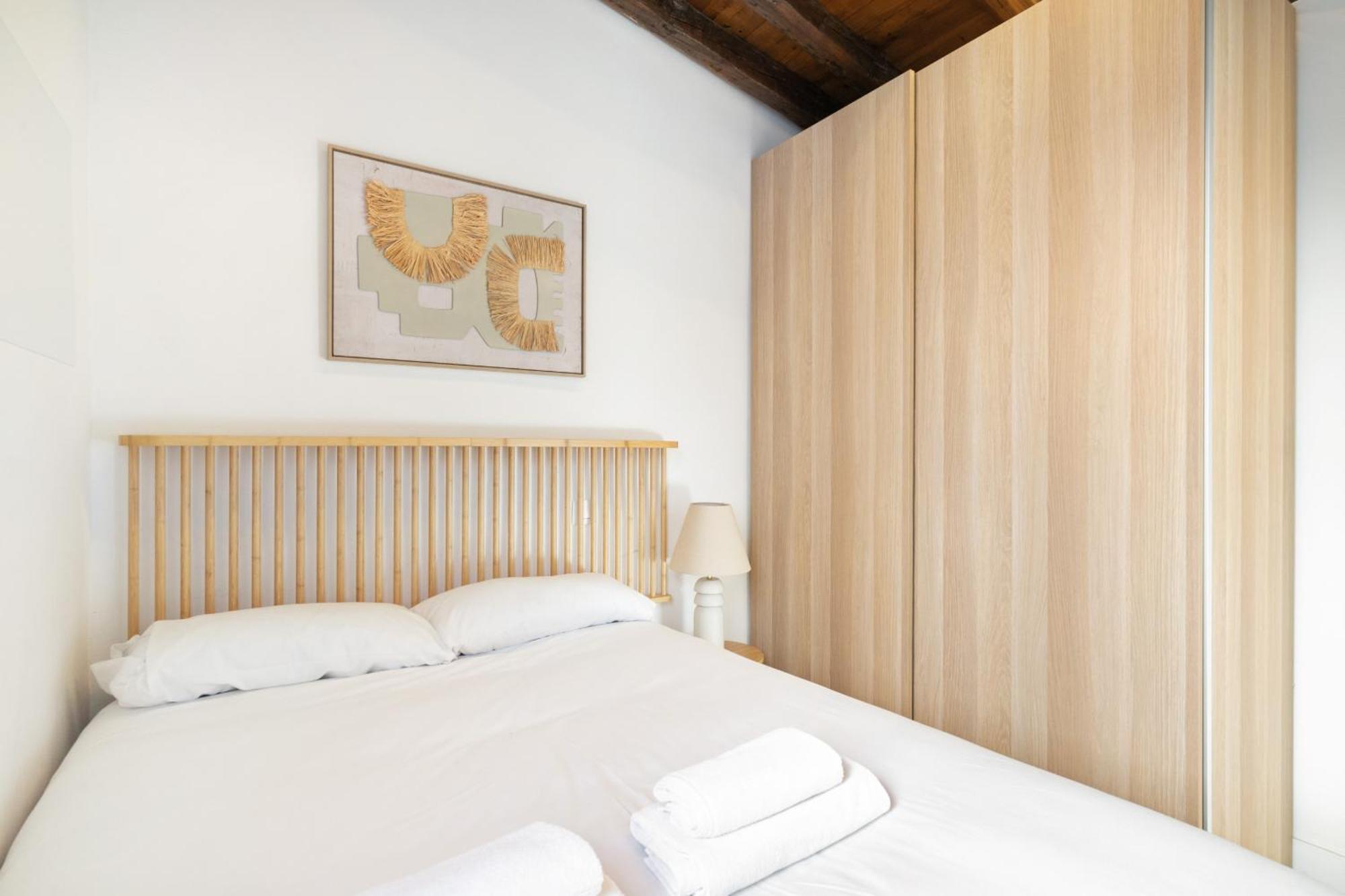 Apartmán Atico Con Terraza En Lavapies Alquiler Temporal Madrid Exteriér fotografie